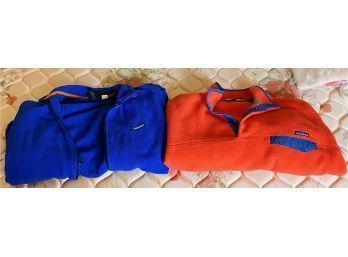 (2) VINTAGE PATAGONIA SWEATERS - Zip Up & Half Zip. Size XL