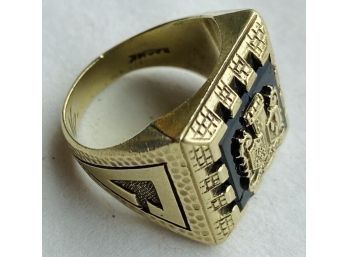 14K Gold Ring With Crest Design, Engraved