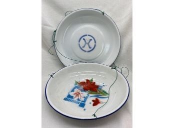 (2) Hanging Plates, Made From China. Each One 10.5 Inches Diameter