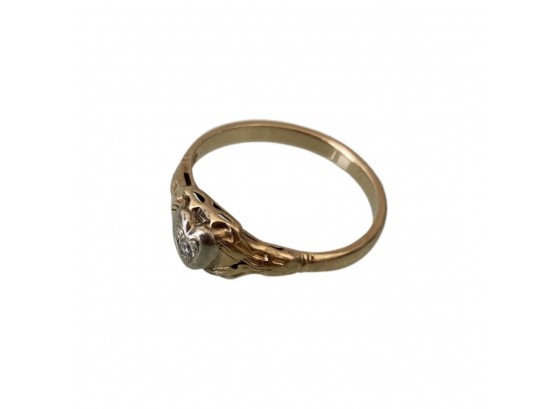 Beautiful 14K Gold Ring With Heart Accent