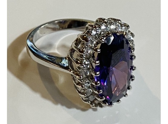 Fabulous Ring With Large Purple Color Accent, Size 8