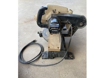 DeWalt 250mm Power Miter Saw/Box