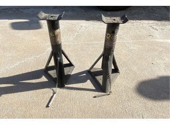 2 Ton Jack Stands With Pins (2)