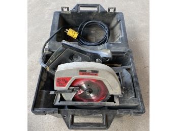 Craftsman 7.5in Circular Saw With Case