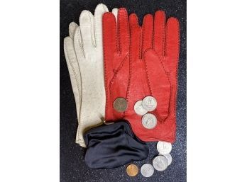 (2) Pairs Of Vintage Womens Gloves, Plus Coin Purse With American Coins