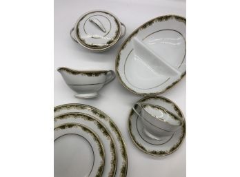 Beautiful Eight Piece Fine China Dining Set Cases Included