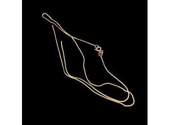 14K Italy Gold Necklace, Broken Chain, Weighed At 0.065 Oz