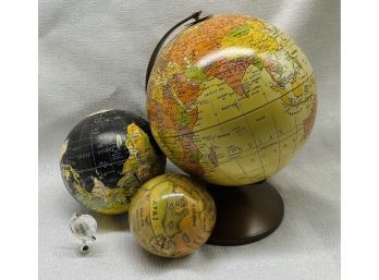 (4) Globe / World Map Figurines. One Is Russian Nesting Doll!