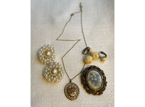 Antique Necklace With Matching Pendant And Two Pairs Of Earrings