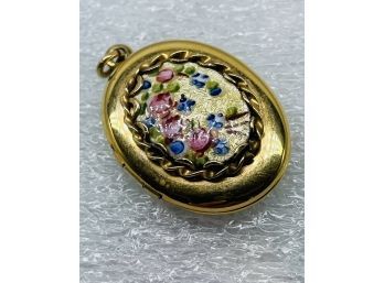 Gold Tone Pendant Locket Holds Two Images
