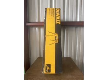 DeWalt Workstand With Miter Saw Mounting Brackets (Box Unopened)
