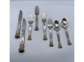 Towle Sterling Copyright 1978.  2 Of Each: Salad Fork, Fork, Teaspoon, Knives
