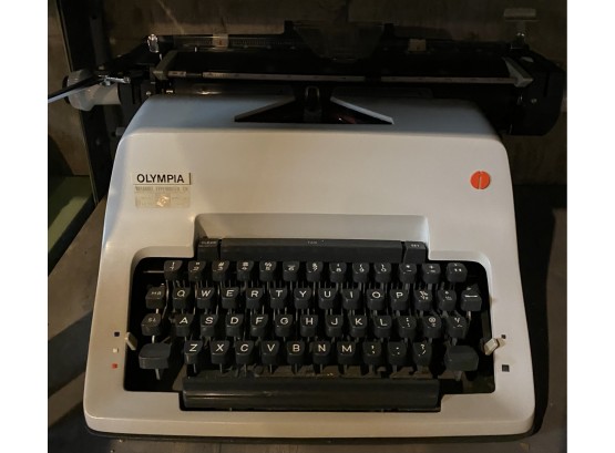 Vintage OLYMPIA Typewriter
