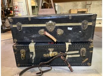 Set Of 2 Vintage Travel Trunks (30 X 17 1/2 X 10) (29 X 20 X 10)