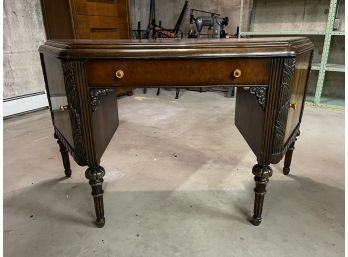 Gorgeous Wooden Vanity With Decorative Carvings And Mirror (52 X 20 X 31)