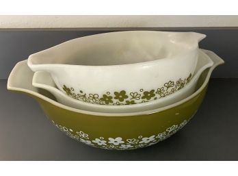 (3) Matching Vintage PYREX Baking Bowls