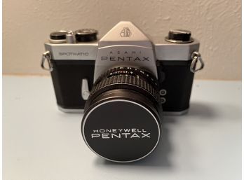 Asani Pentax Spotmatic Film Camera Manuel Focus Includes Lens And Case