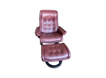 Ekornes Stressless Leather Recliner With Foot Rest.