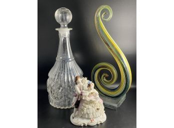 Display Collectibles, Including Glass Decanter And Beautiful Glass Art Statue