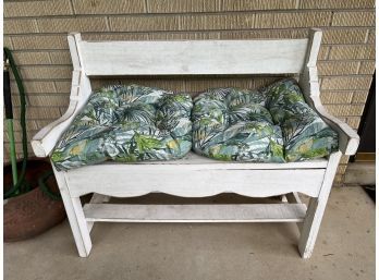 Lovely White Outdoor Wooden Bench With Two Leaf Print Cushions (37 1/2 X 18 1/2 X 32 12)