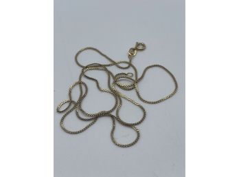 Lovely 14KT Gold Italy Necklace Chain