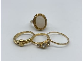 Beautiful Gold Color Band Rings! (4)