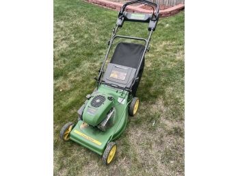 John Deere Mowmentum Drive System, Gas, Lawnmower