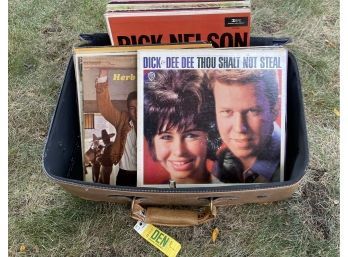 Vintage Suitcase Full Of Vinyls!