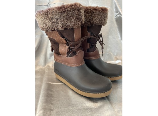 LL Bean Waterproof Boots - New Size 8