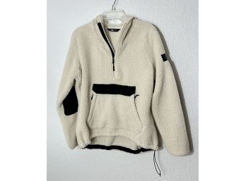 The North Face, Womens Sherpa Quarter Zip Jacket. Cream/black Colors. Size Large