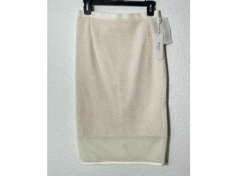 A-K-R-I-S Punto White Netted Skirt With Light Pink Underlay, Womens Size 6 (26 Inches Long)