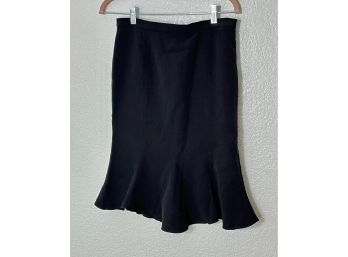 Dolce & Gabbana Black Mid Length Skirt. Size 28