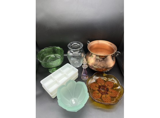 Assortment Of Vase And Display Bowls.