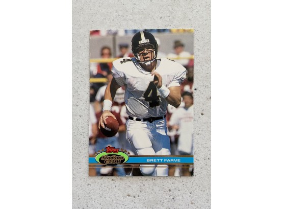 1991 Brett Farve Atlanta Falcons TOPPS Stadium Club NFL Football Card