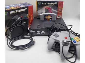 Nintendo 64 W/2 Controllers, Case & Expansion Pack