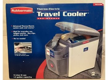 Rubbermaid Thermo-electric Travel Cooler And Warmer (1.3 Gallon Capacity)