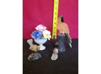 Decorative Small Bird Statues And Glass Flower Pot