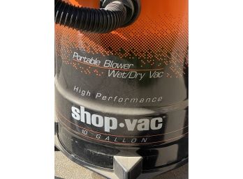 10 Gal Portable Blower Wet/Dry Vac Combo With Two Attachments