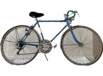 Schwinn Varsity Vintage Road Bike With Kickstand- 68in Long, 37 In Tall