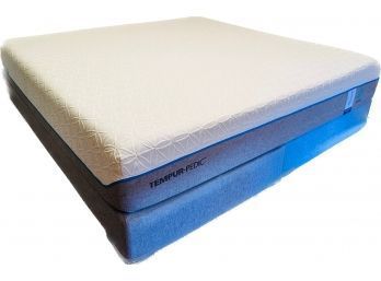 Tempur-pedic Temper-cloud Breeze King Mattress And Boxspring