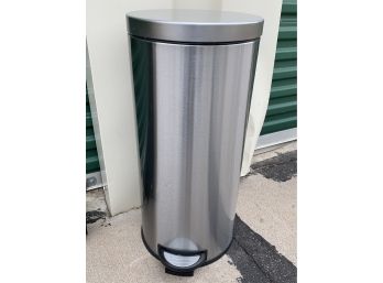 Metal Cylinder Kitchen Trash Can With Foot Pedal.