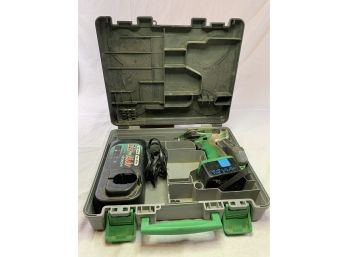 Hitachi Cordless Drill And Battery Charger With Case