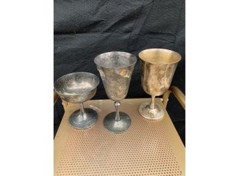 Beautiful Chalice Shaped Cups. Lot Of 3.