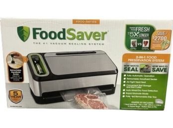 FoodSaver Vacuum Seal System 4900 Series (unopened)