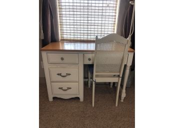 Broyhill Desk With Chair