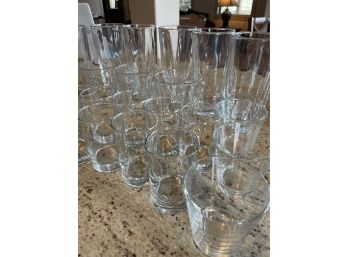 Lot Of 24 Pieces Of Glassware And Juice Cups