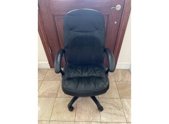 Ergonomic Chair, Broken Hydraulics, Worn In