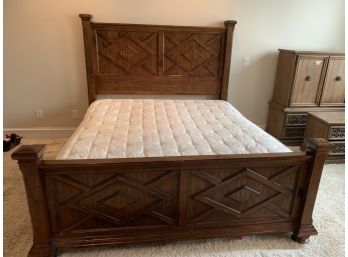 King-size Wood Bed Frame, Headboard, Base, Footboard, Mattress Not Included (y)