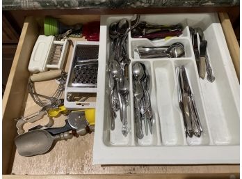 Lot Of Miscellaneous Kitchen Supplies