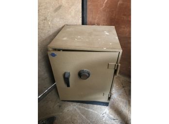 Vintage Safe 16 X 17 X 24 Combination Unknown